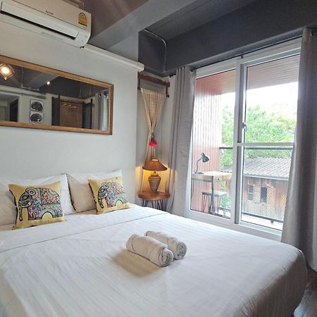 33 Poshtel (Adults Only) Hotel Chiang Mai Luaran gambar