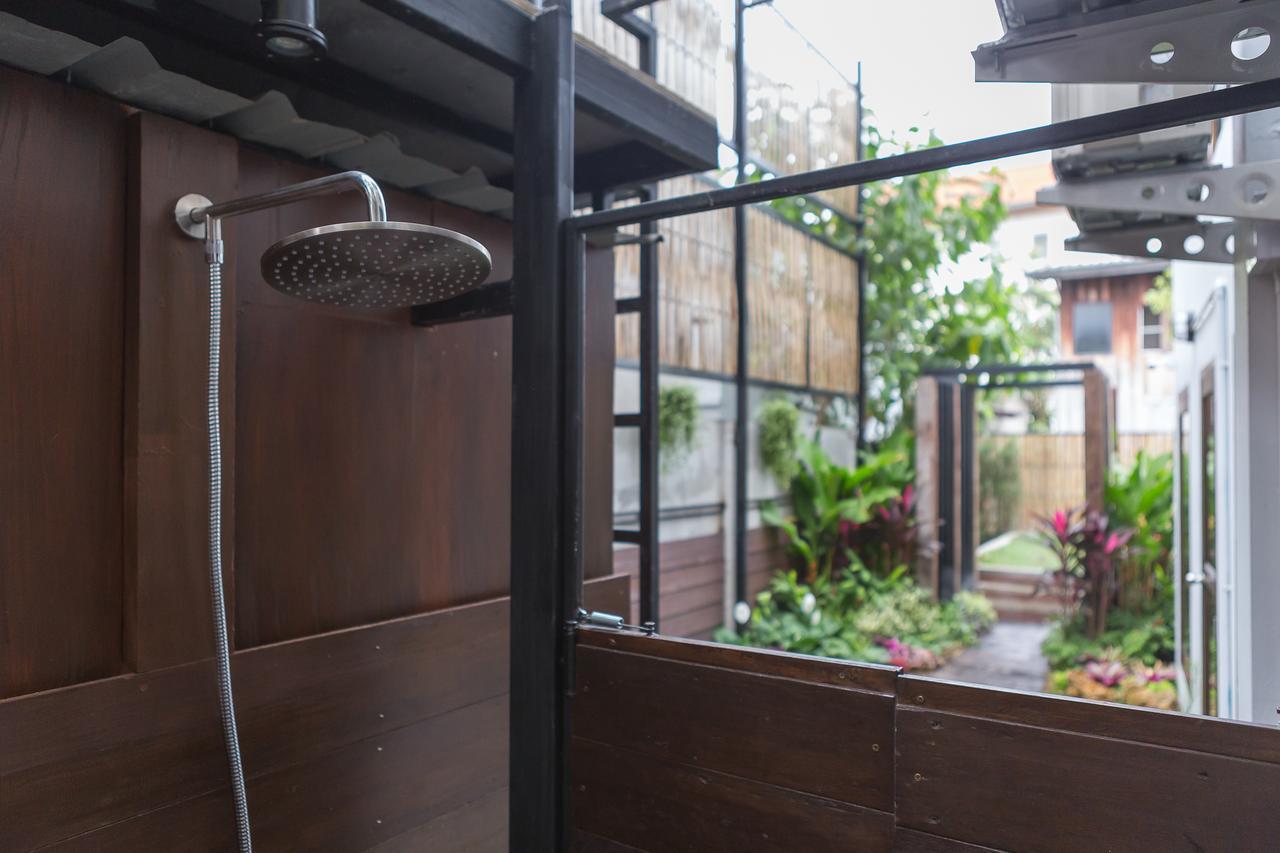 33 Poshtel (Adults Only) Hotel Chiang Mai Luaran gambar