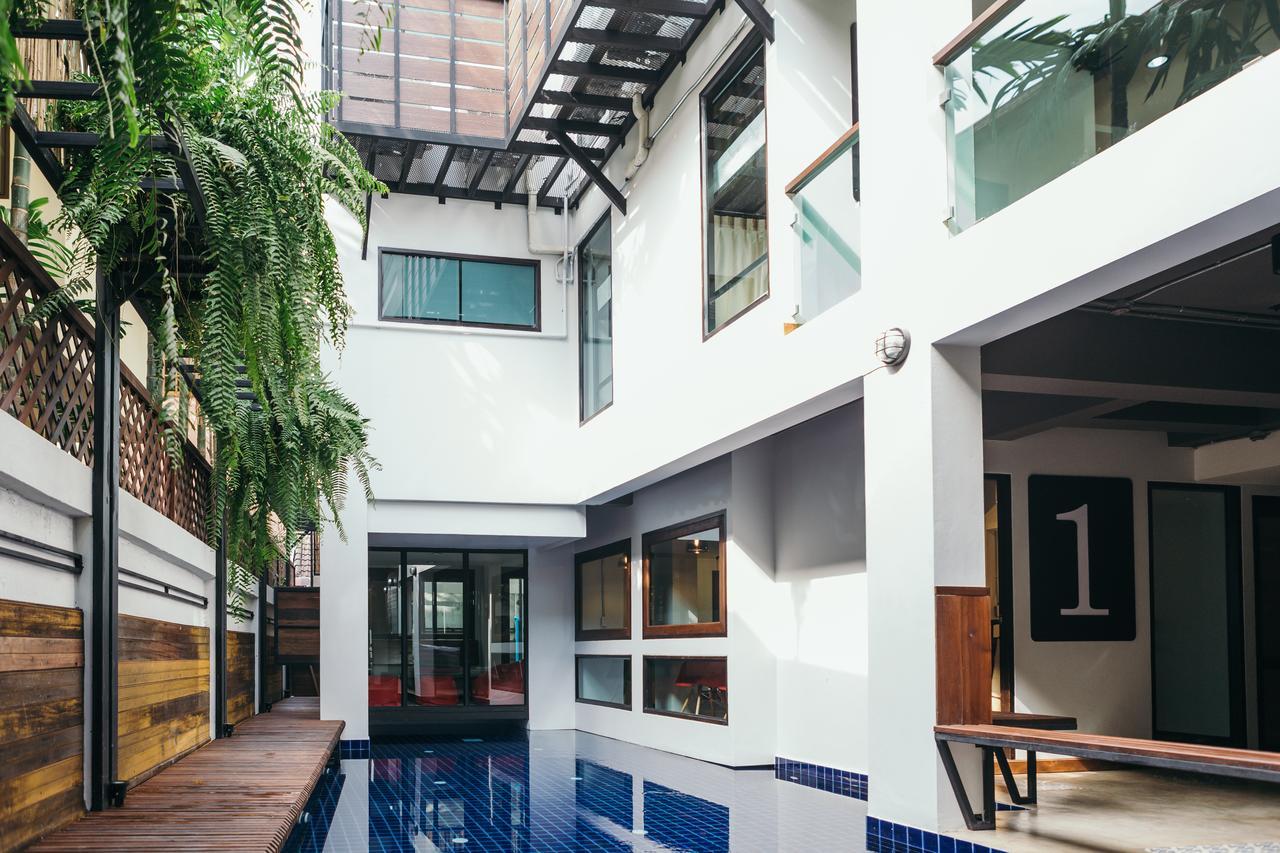 33 Poshtel (Adults Only) Hotel Chiang Mai Luaran gambar