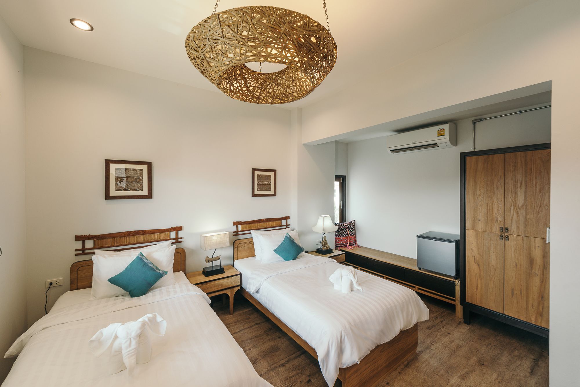 33 Poshtel (Adults Only) Hotel Chiang Mai Luaran gambar