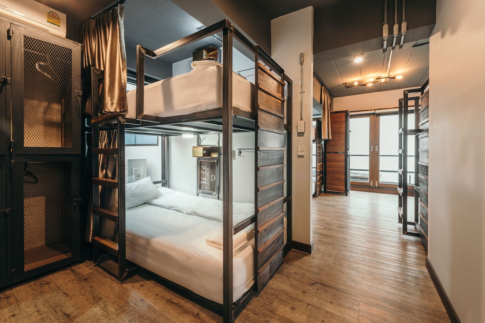 33 Poshtel (Adults Only) Hotel Chiang Mai Luaran gambar