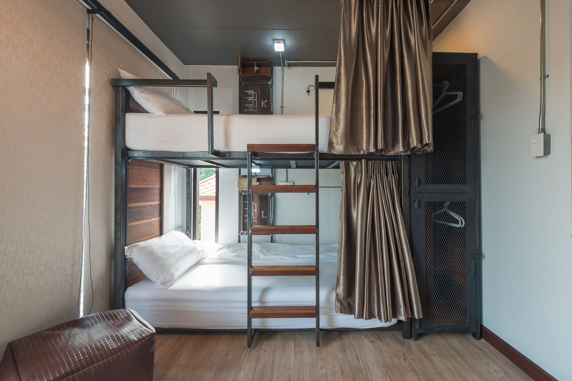 33 Poshtel (Adults Only) Hotel Chiang Mai Luaran gambar