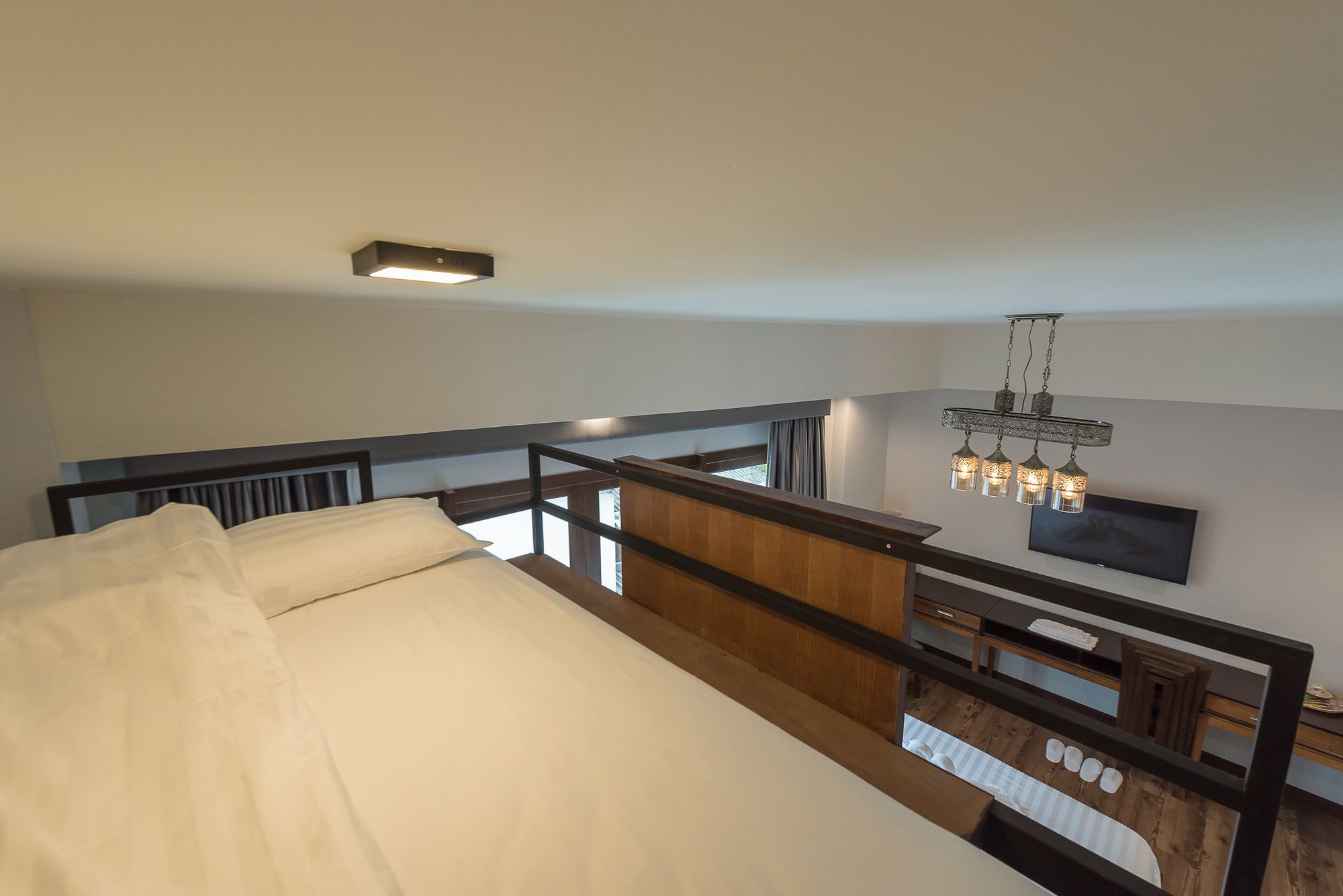 33 Poshtel (Adults Only) Hotel Chiang Mai Luaran gambar